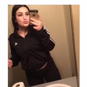 Meet your Posher, Francis